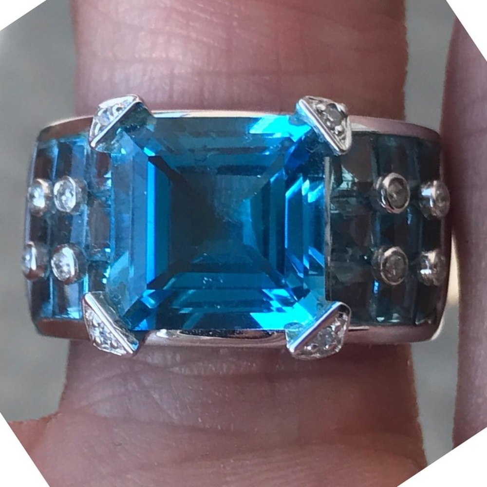 9 Carat ApproxSq Emerald Blue Topaz and Diamond